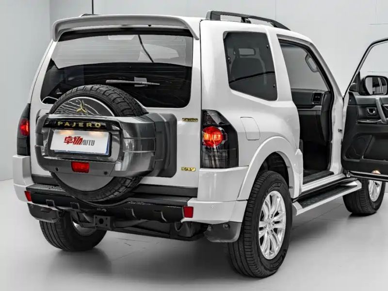 Ouland Pajero