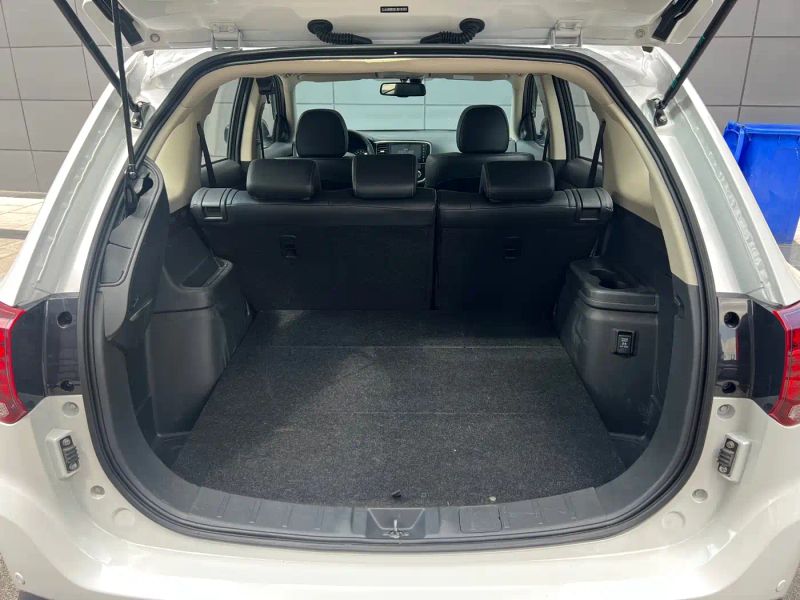 Ouland Outlander