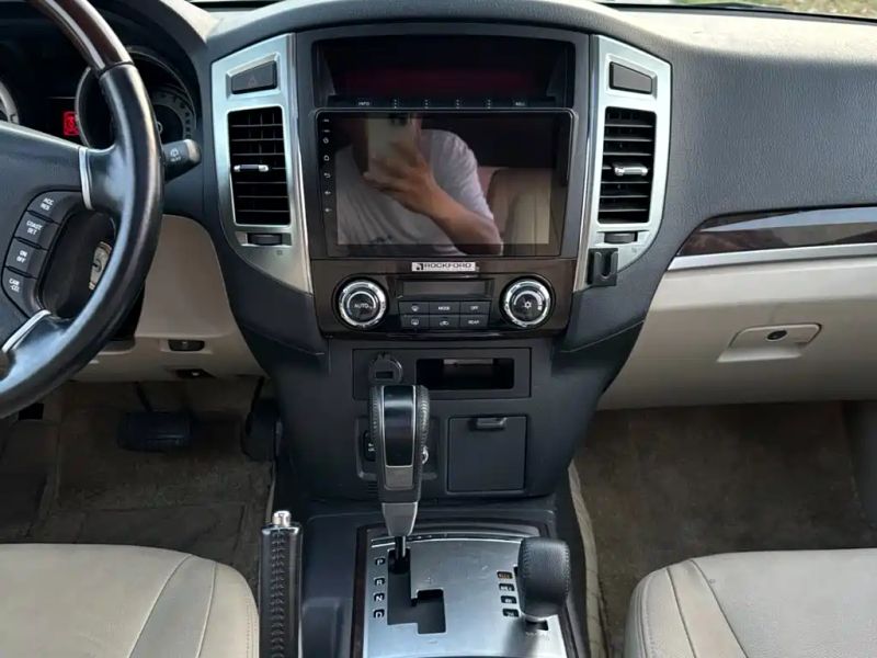 Ouland Pajero