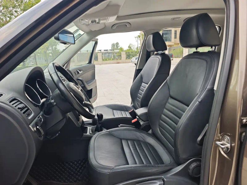 Superb Suv