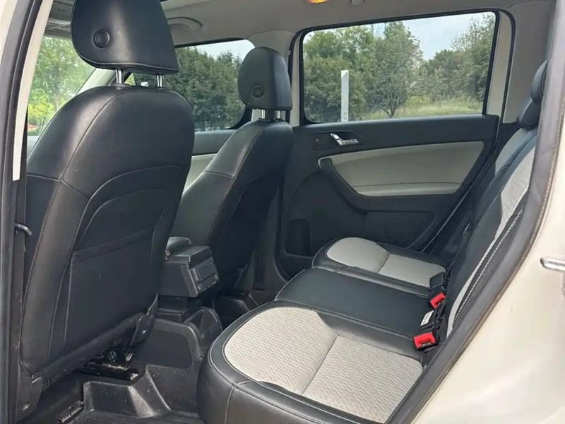 Superb Suv