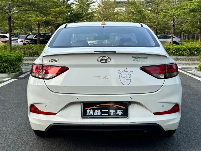Tucson Elantra