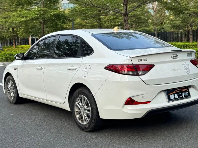 Tucson Elantra