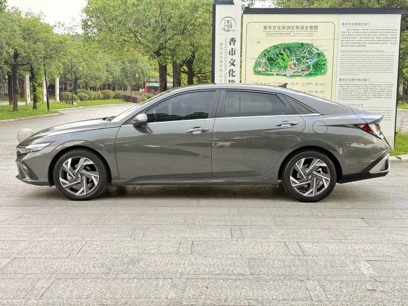 Tucson Elantra