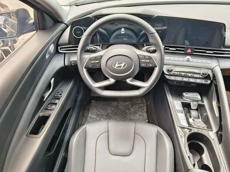 Tucson Elantra