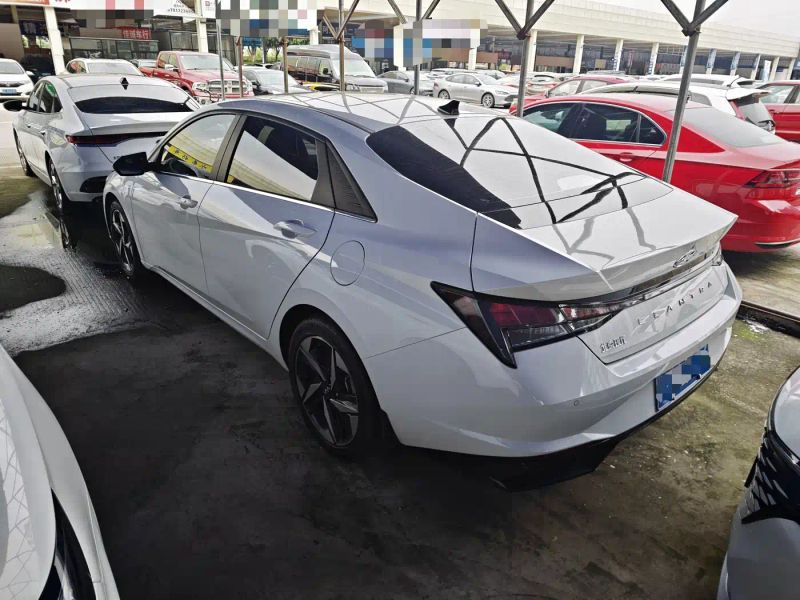 Tucson Elantra