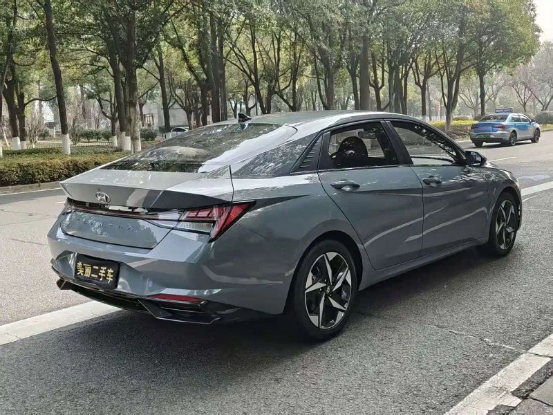 Tucson Elantra