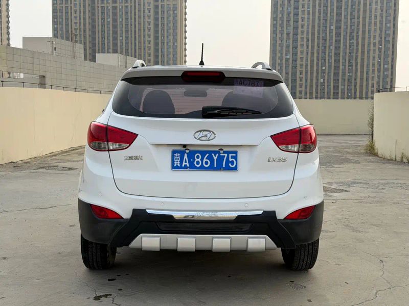 Tucson Ix35