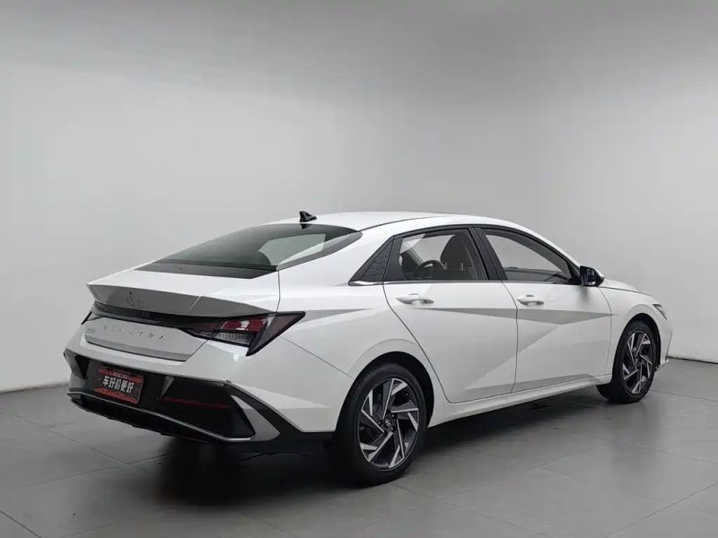 Tucson Elantra