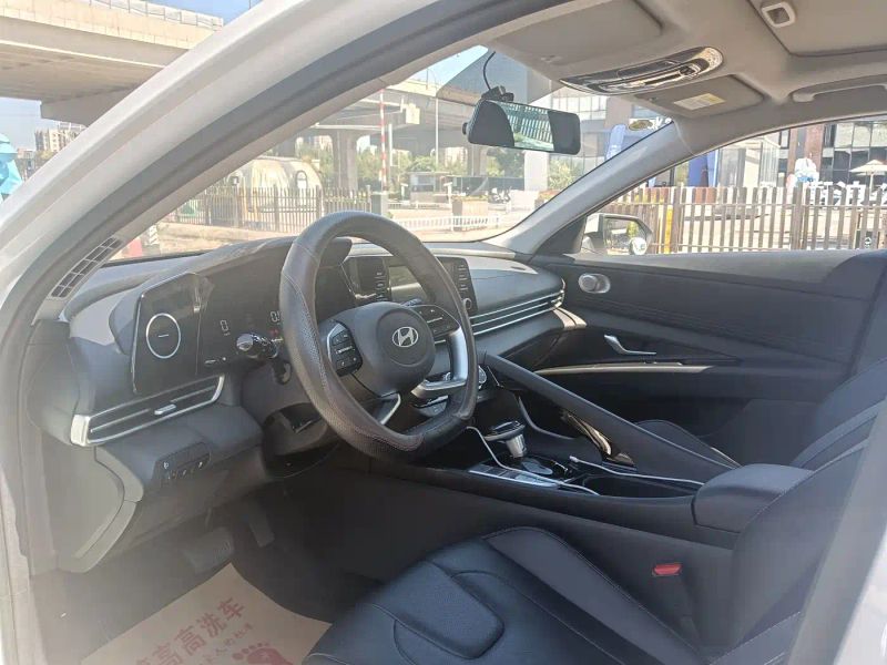Tucson Elantra