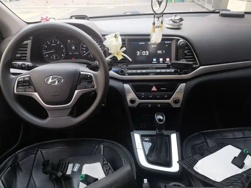 Tucson Elantra
