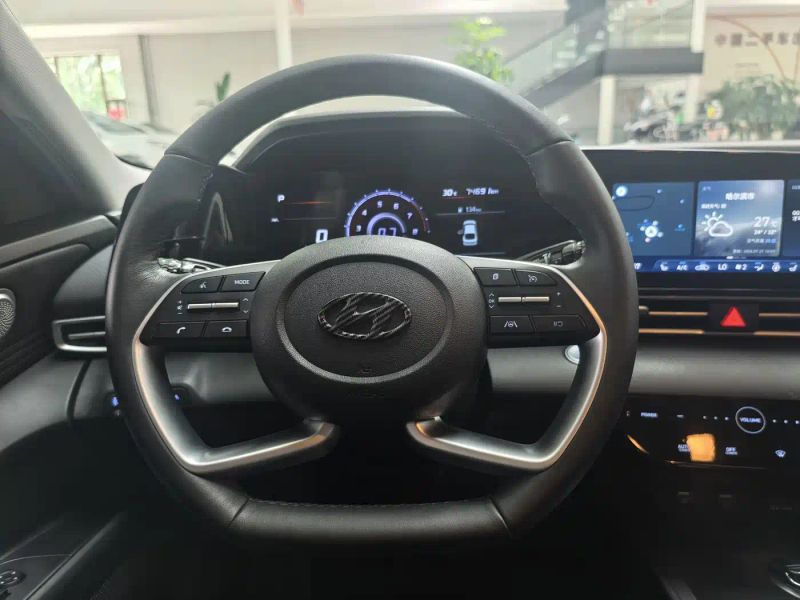 Tucson Elantra
