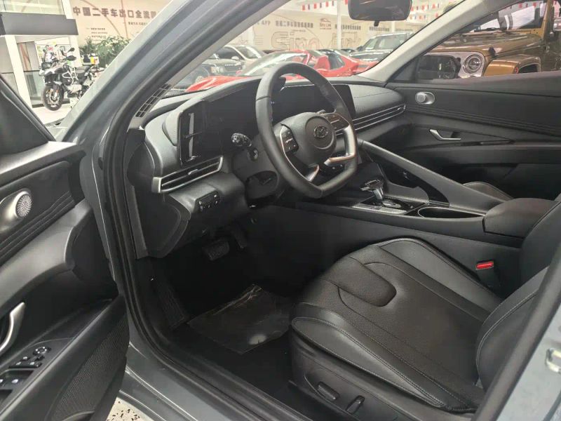 Tucson Elantra