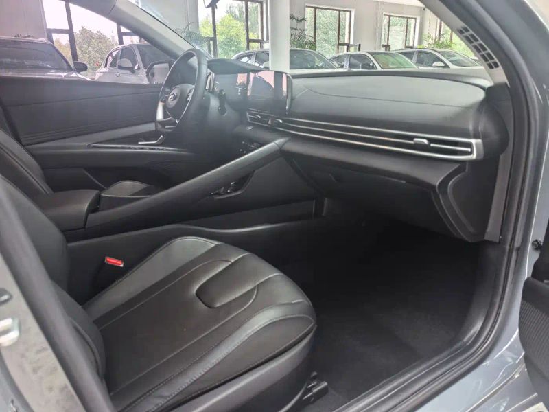 Tucson Elantra