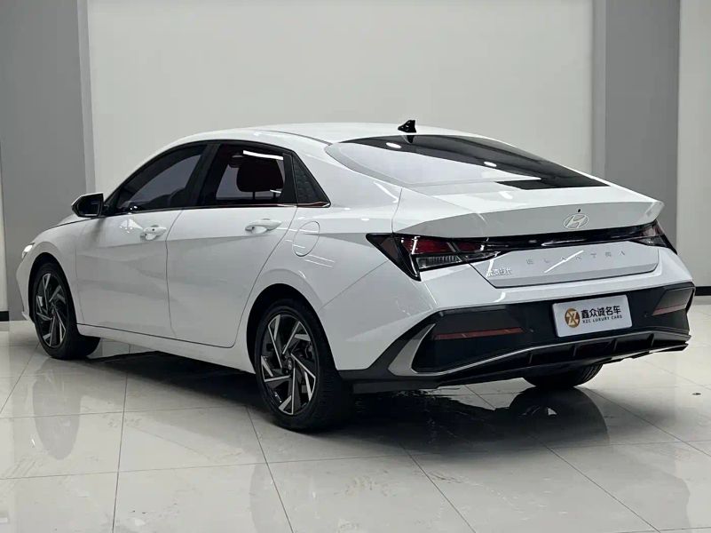 Tucson Elantra