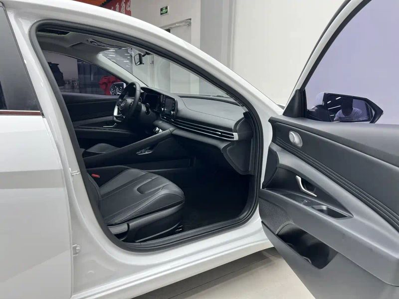 Tucson Elantra