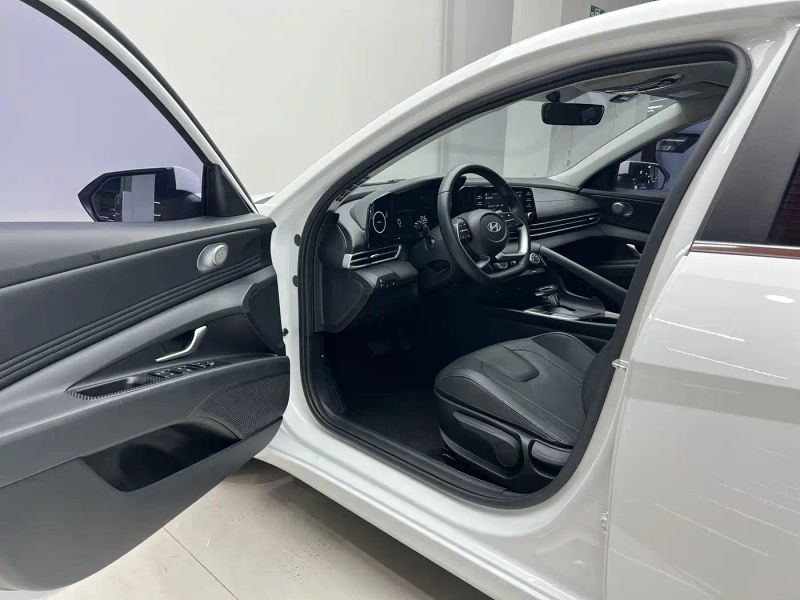 Tucson Elantra