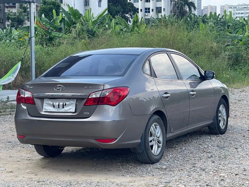 Tucson Elantra