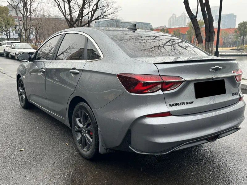 Malibu Cruze