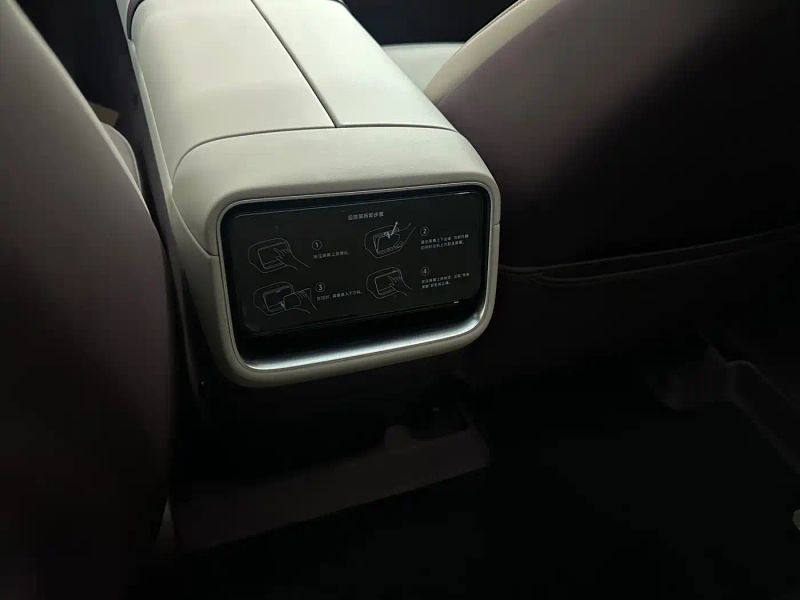 Xiaomi Suv