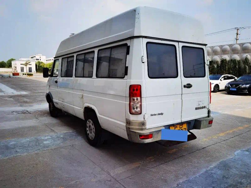 Iveco Deyi