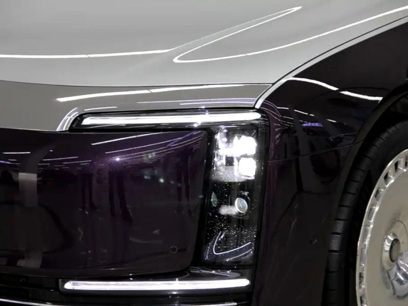 Zun_jie Suv