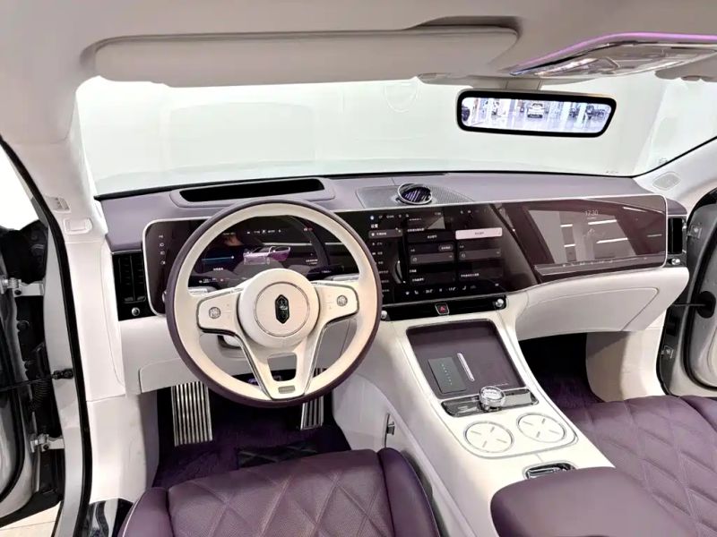 Zun_jie Suv