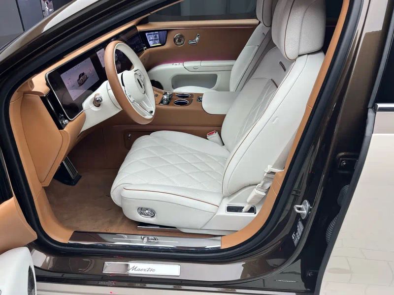 Zun_jie Suv