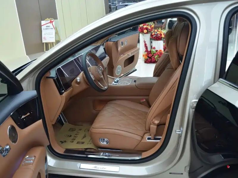Zun_jie Suv