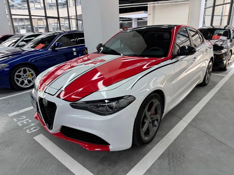 Stelvio Giulia