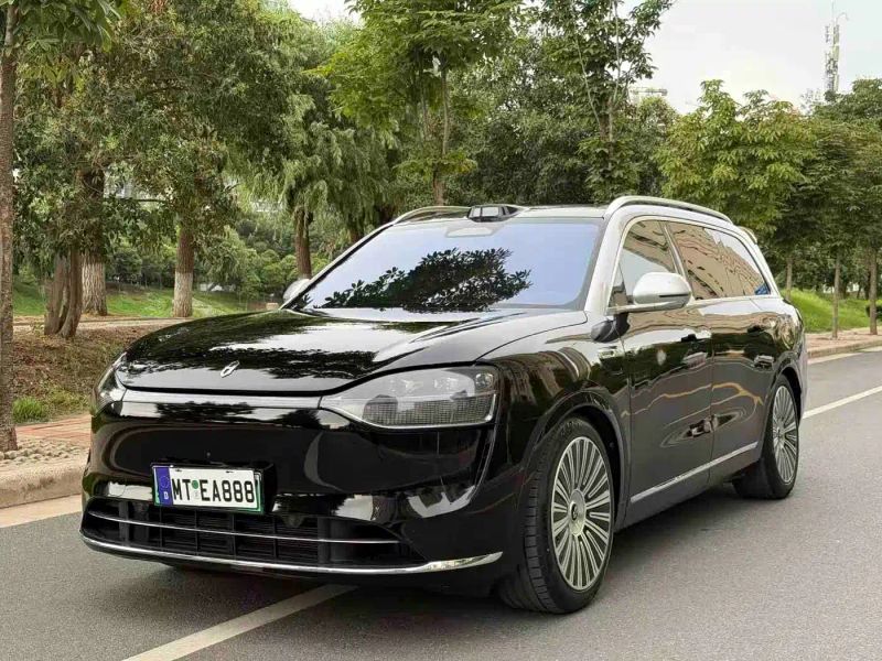 Wenjie M9