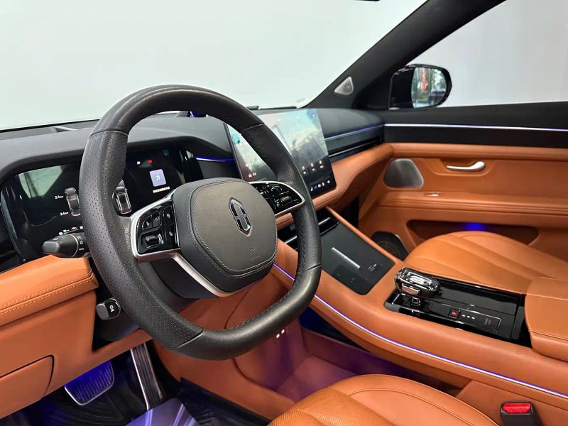 Wenjie M7