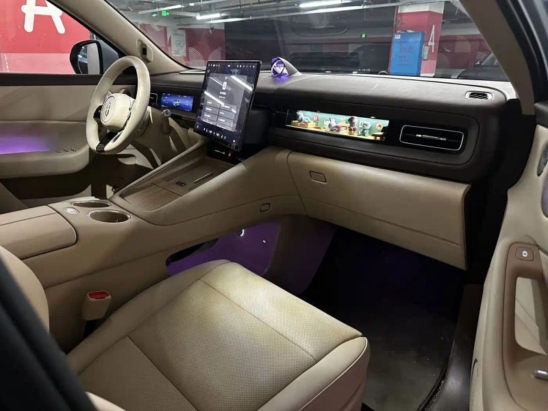 Wenjie M6