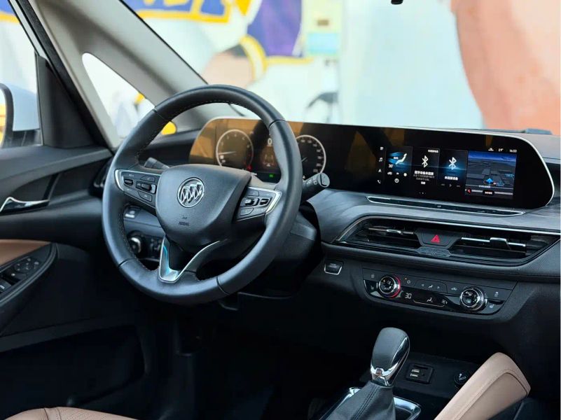 Buick Gl6