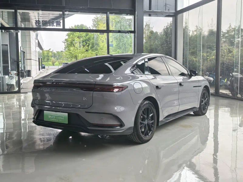 Byd Han