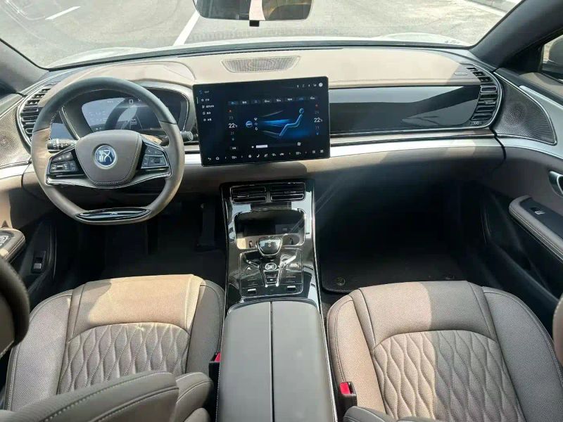 Byd Han