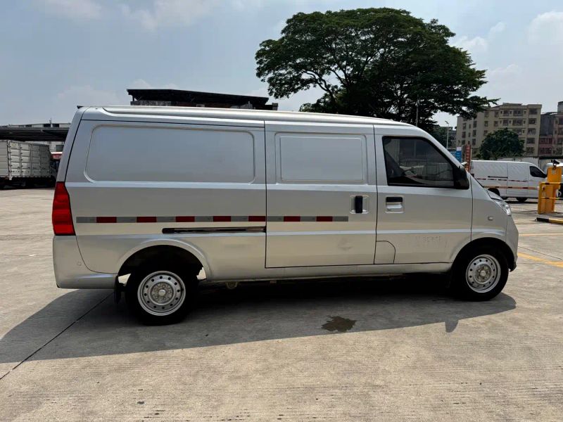 Byd V3