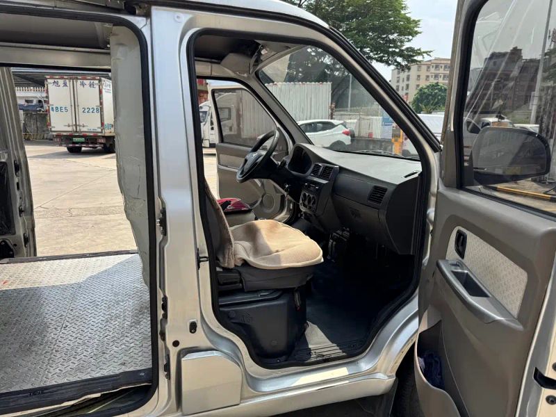 Byd V3