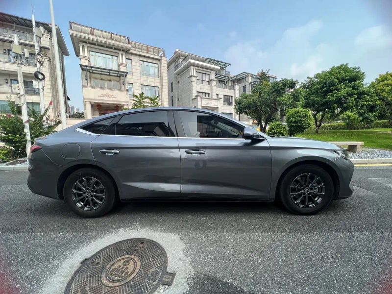 Byd Han