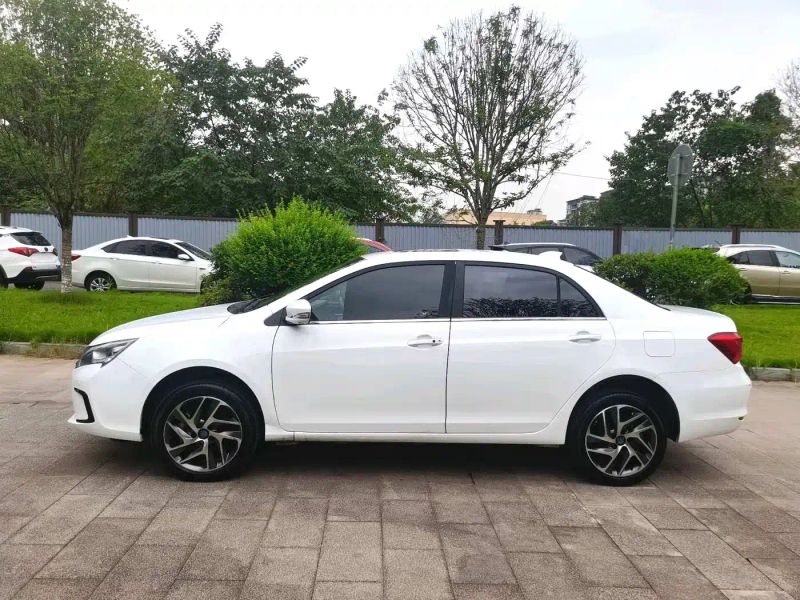Byd Qin