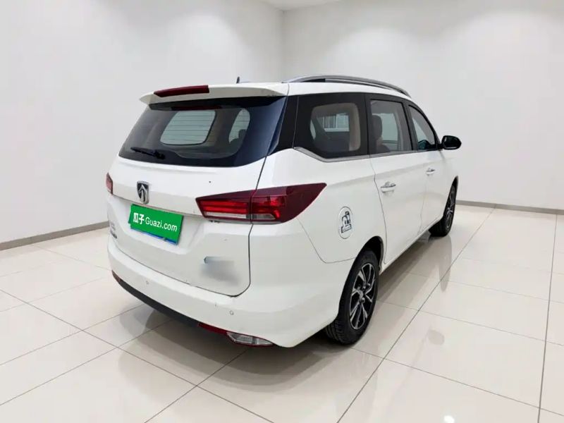 Baojun 360