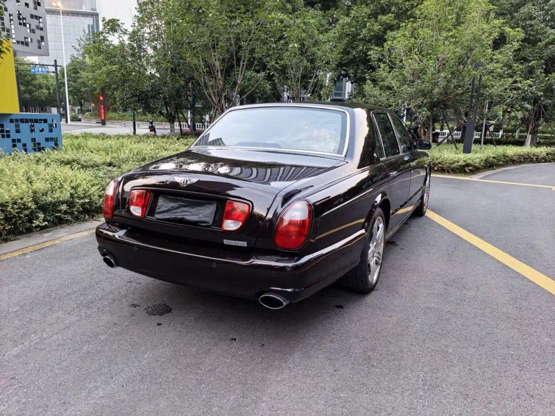Bentley Elegant