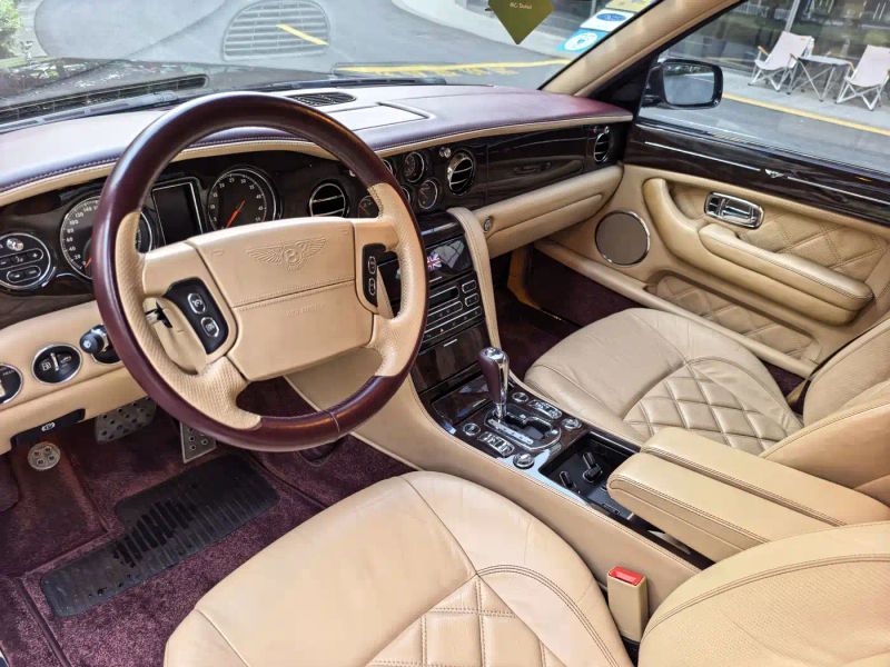 Bentley Elegant
