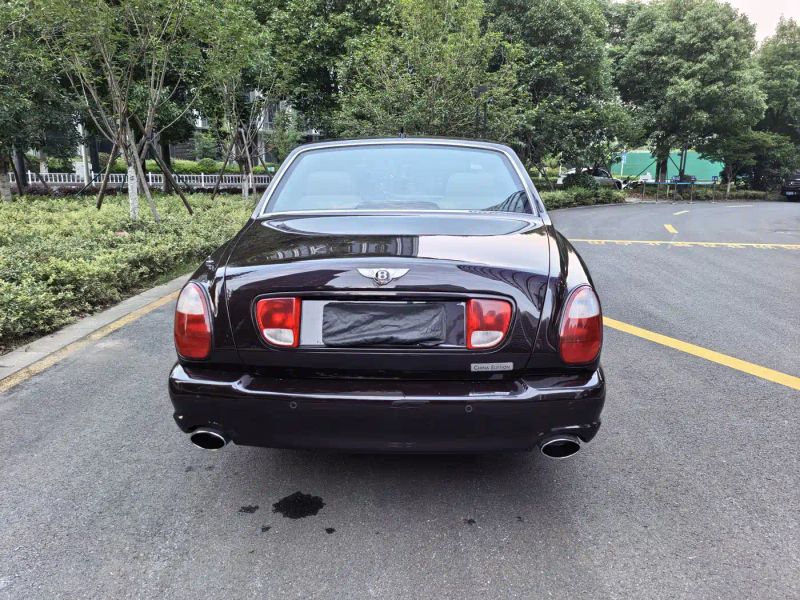 Bentley Elegant