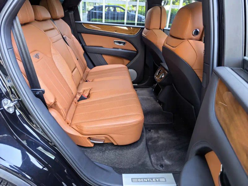 Bentley Uruz