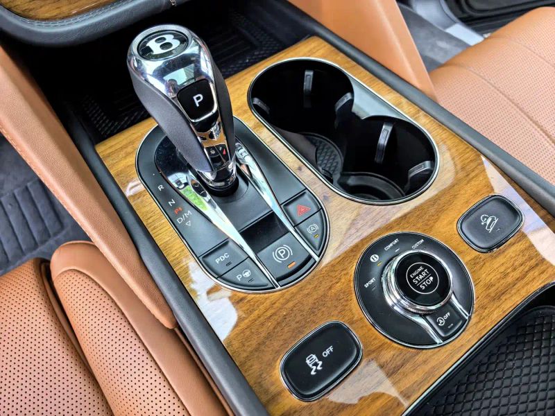 Bentley Uruz