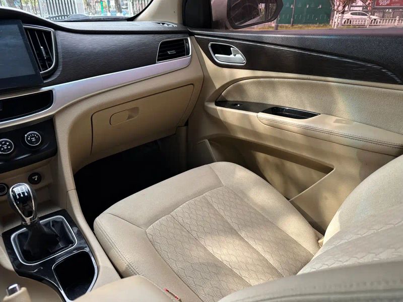 Baojun 730