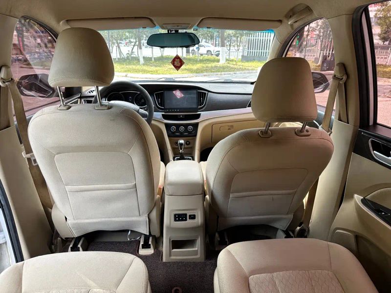 Baojun 730