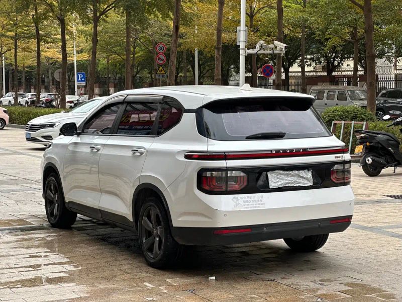 Baojun Rm5
