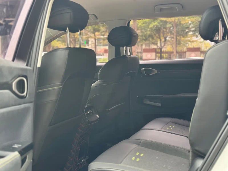 Baojun Rm5